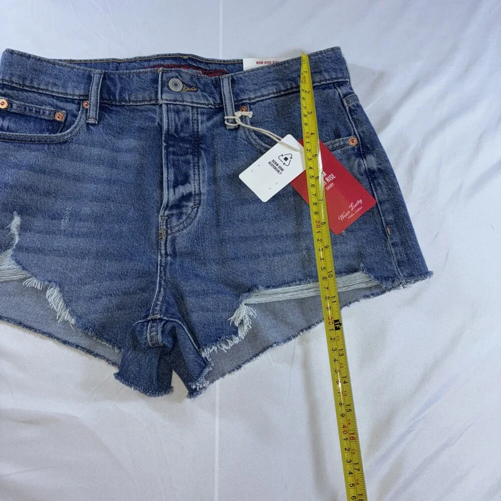 Lucky Brand‎ Mom High Rise Short Stretch Button Fly Women’s Size 6/29 NWT